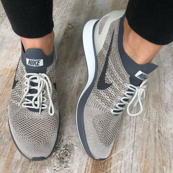 Nike Shoes - ✴️Nike Air Max Racer✴️New in a box